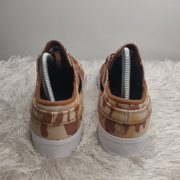 Nike Sb Zoom Stefan Janoski Parachute Beige Camo - Picture 4 of 7